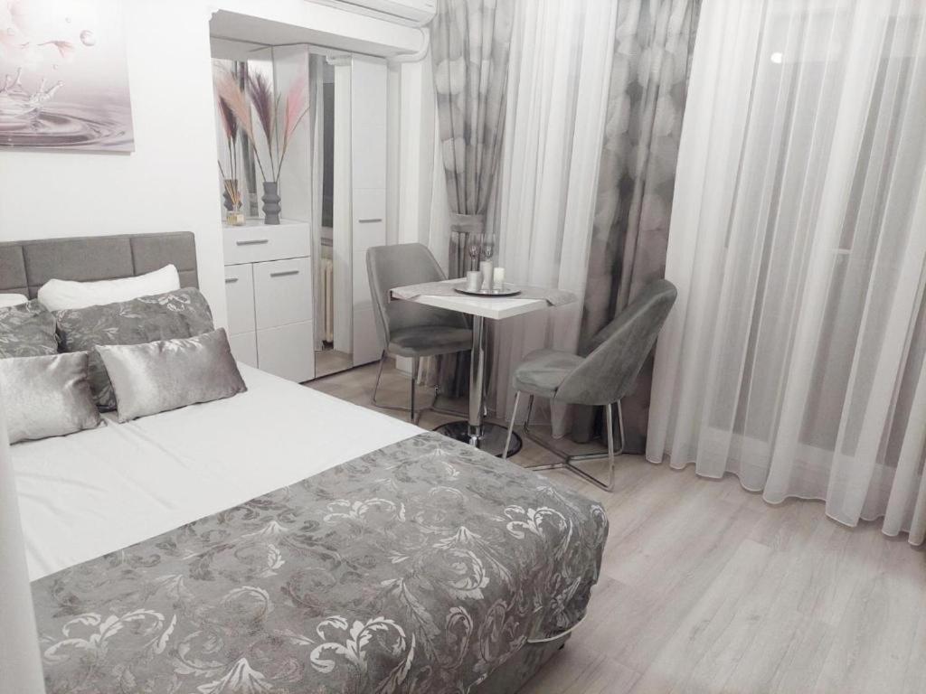 City Lux Square Apartment Skopje Exteriér fotografie